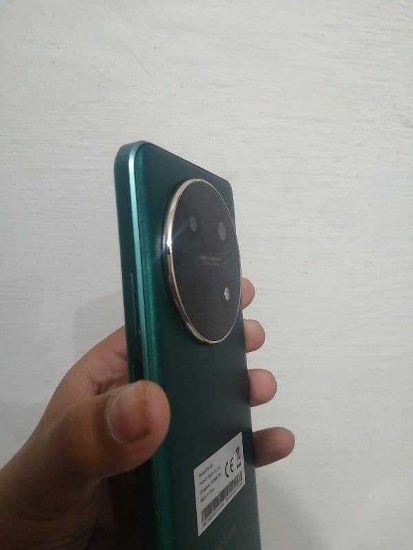 Huawei nova12i 1