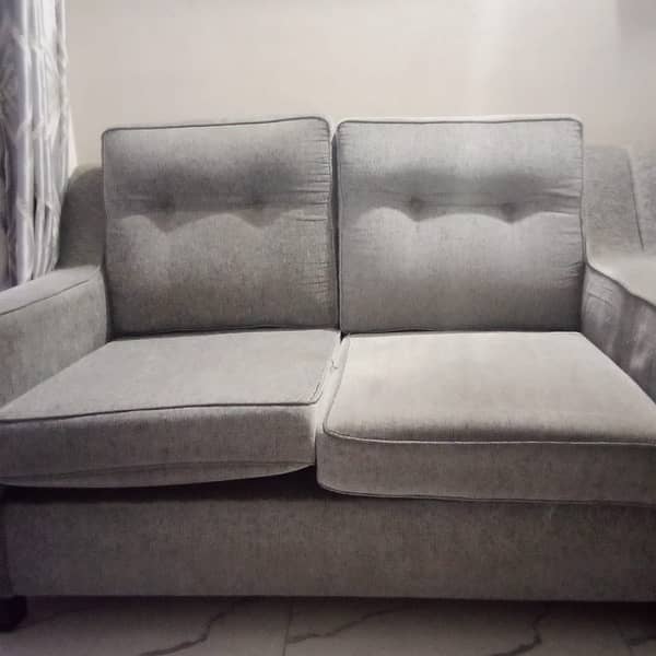 Sofa Set 6 Seater Available 1