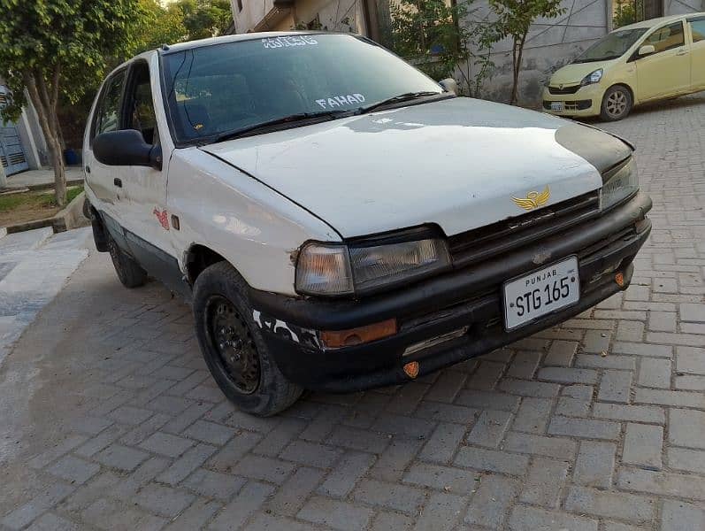 Daihatsu Charade 1988 anda shape 1