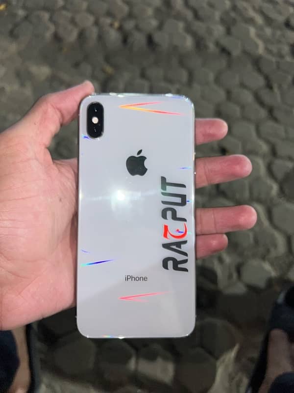 Iphone Xs Max 10 By 10 Whatsapp Num 03070100222 1