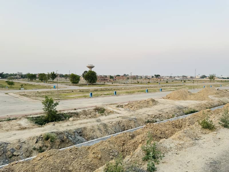 8 Marla Commercial Plots New Deal Open Form Golf View Residencia - Phase 1 Bahria Town, Lahore 7