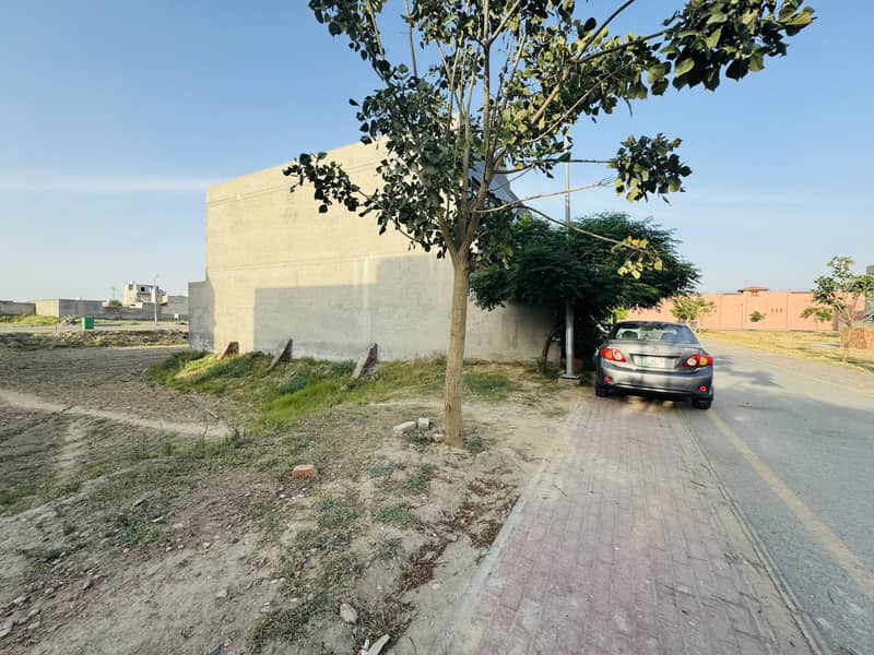 10 Marla Residential Plot For Sale In Nishtar Block Bahria Town Lahore 0