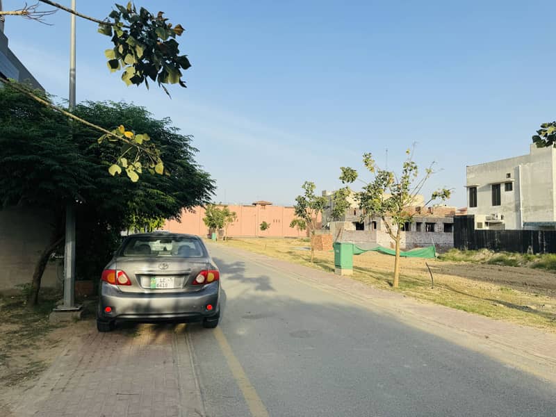 10 Marla Residential Plot For Sale In Nishtar Block Bahria Town Lahore 4