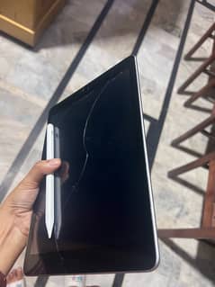 ipad 6 gen for sale. Apple pencil included