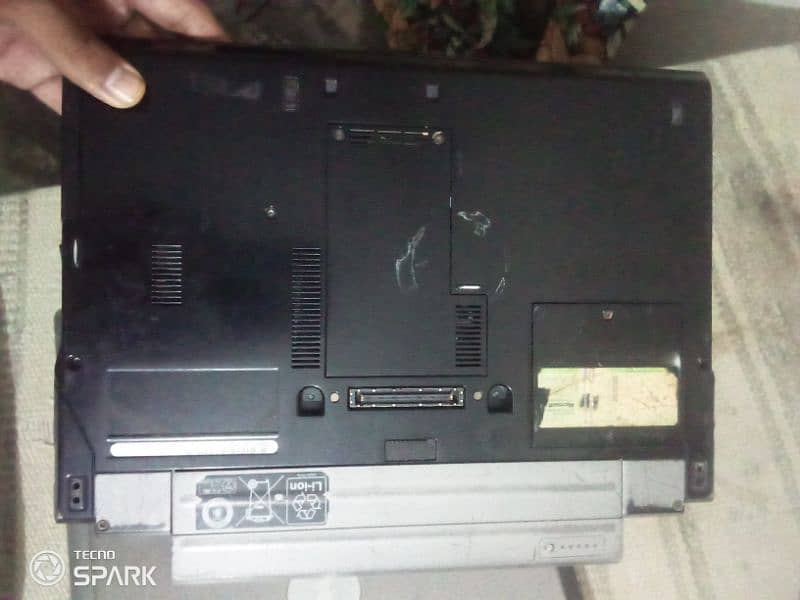 latitude e4300 panel dead all ok ریت مل جائے گی 3