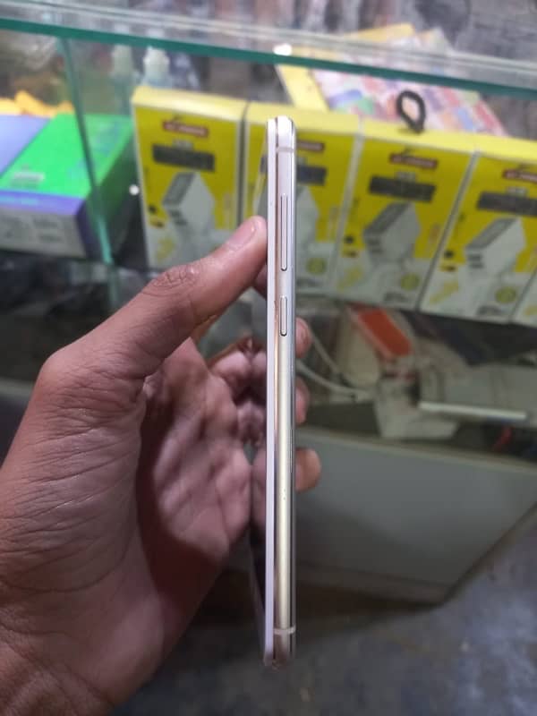 Vivo x7 brand new mobile 10/9.5 4