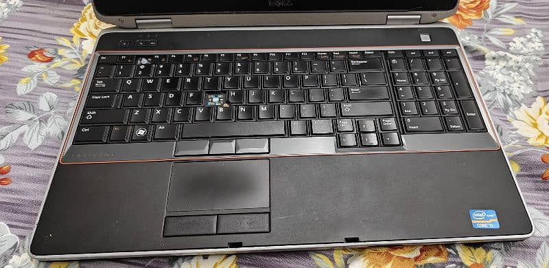 Dell Laptop E6520 3