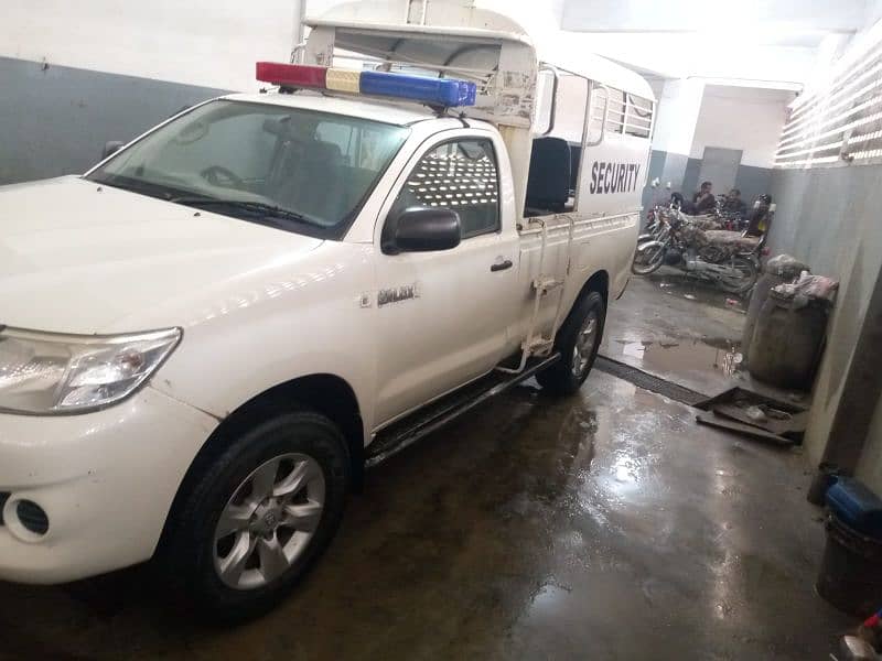 Toyota Hilux 2015 3