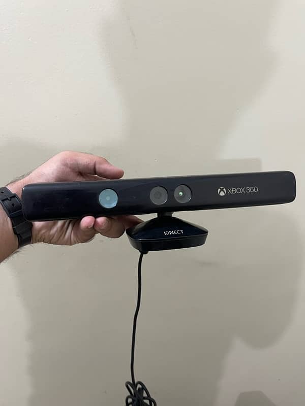 Xbox 360 E 1TB jailbreak with kinect 5