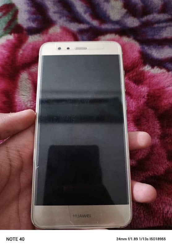 Huawei p 10 lite 10 by 10 condition  4 gb 64ram 4