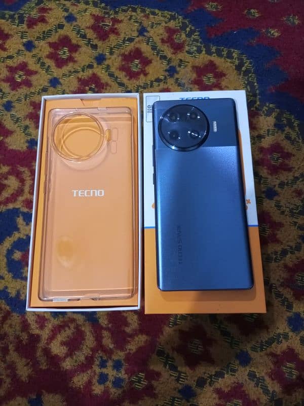 Tecno Spark 20 Pro Plus 8/256 3