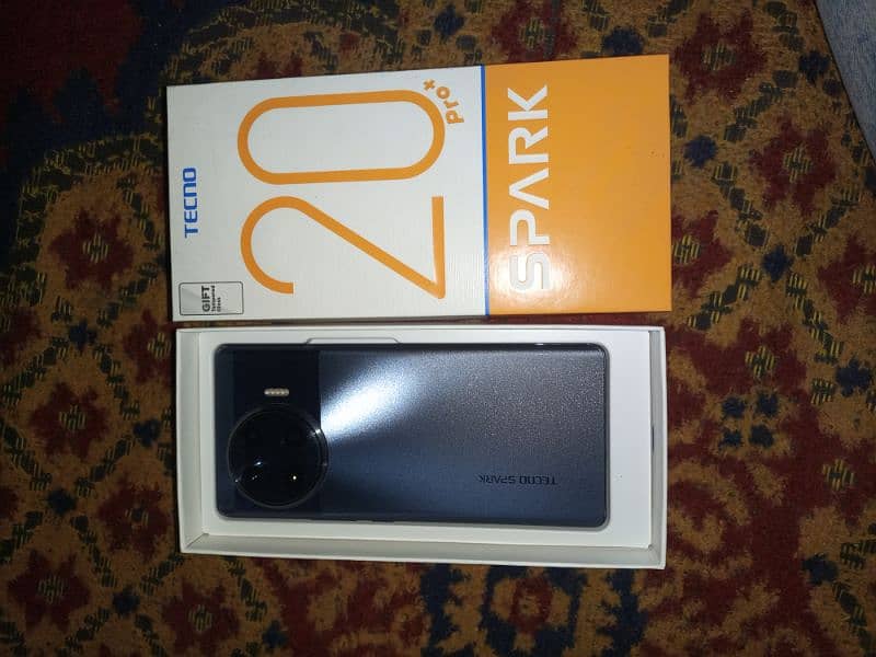 Tecno Spark 20 Pro Plus 8/256 6