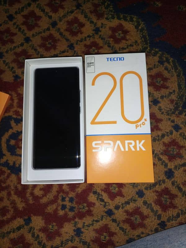 Tecno Spark 20 Pro Plus 8/256 7