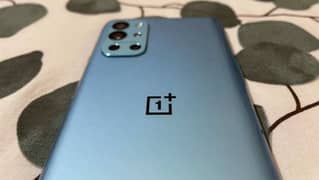 OnePlus 9r 10/9.5 Condition Green line