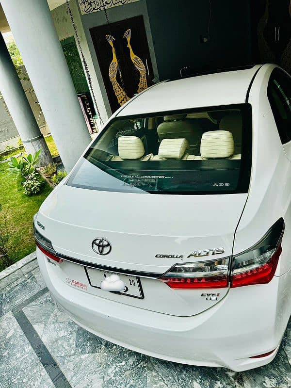 Toyota Altis Grande 2020 immaculate condition 3