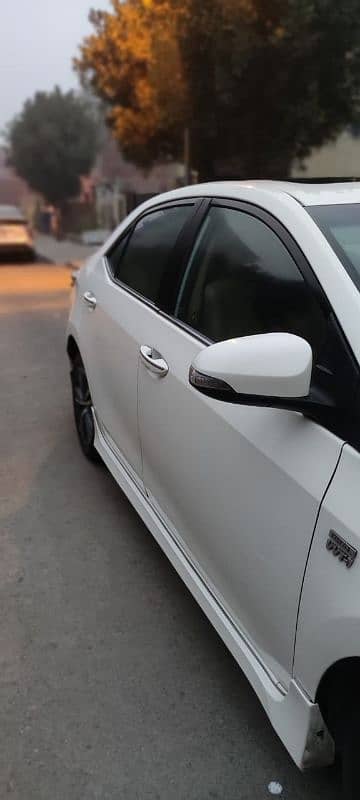 Toyota Altis Grande 2020 immaculate condition 5