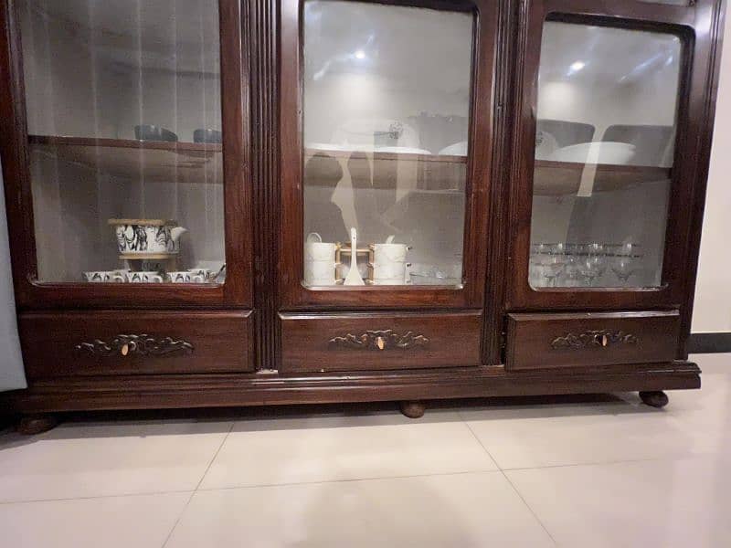 Wooden Showcase from Chiniot is for Sale 2