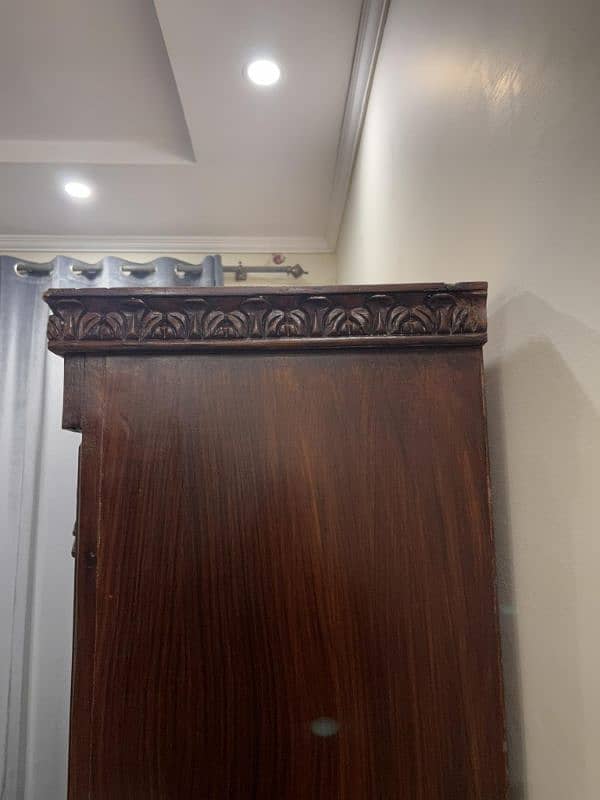 Wooden Showcase from Chiniot is for Sale 8