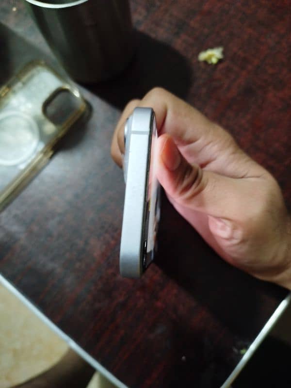 iPhone 14 Jv reasonable price urgent 0