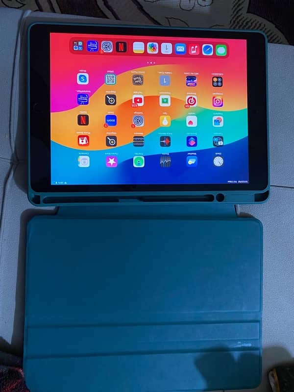 Ipad 9th generation 2021 10/10 condition 3