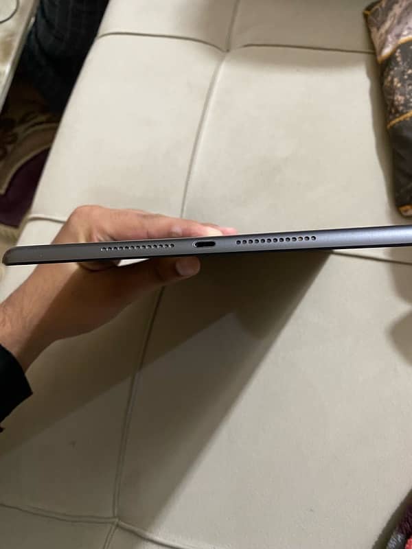 Ipad 9th generation 2021 10/10 condition 6