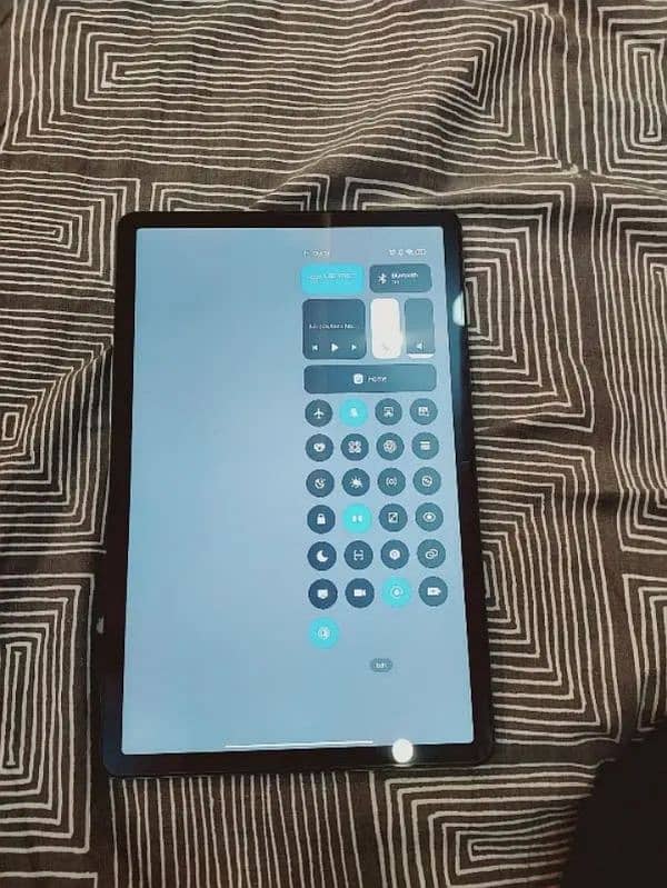 xiaomi Redmi pad Se 256GB and 8GB RAM slightly used 8