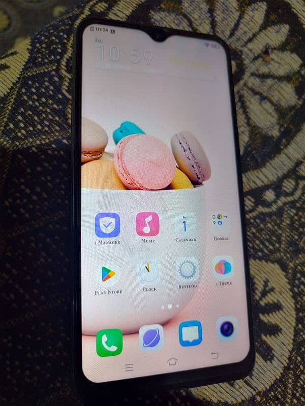 vivo y17 koi masla nhi hai alhamdulillah bilkul fresh hai 8gb 256gb 7