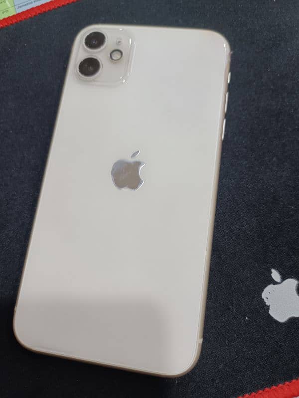 Iphone 11 - 128 Gb (almost new) 4