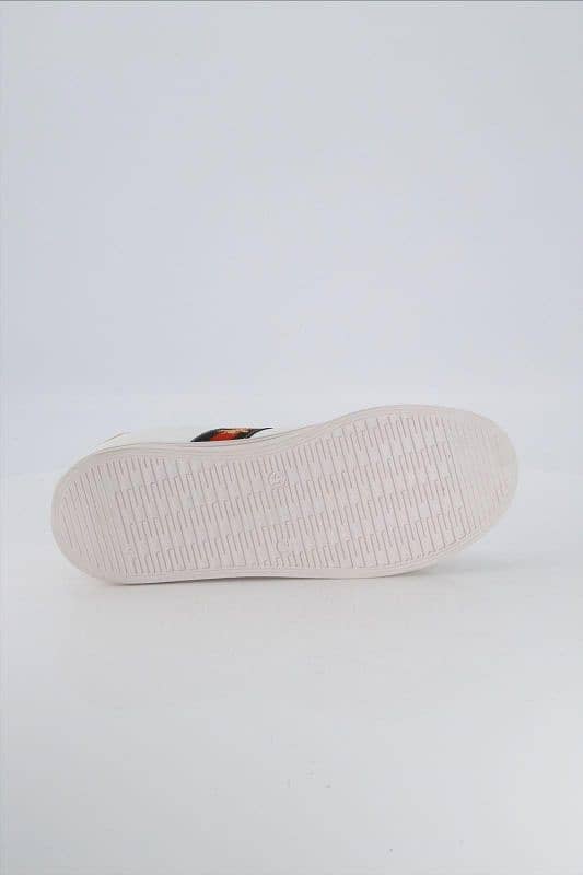 brand new shoes white colour 4