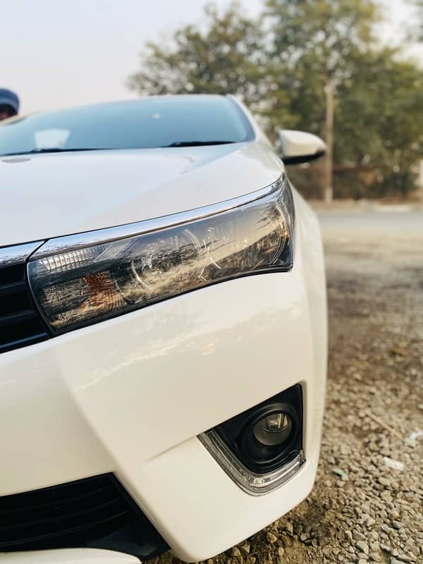 Toyota Corolla Altis 2017 4