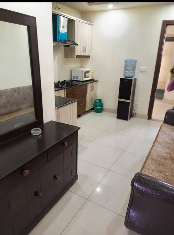 one bed room fully furnished apartment TV lunch kichan attach bathroom 2