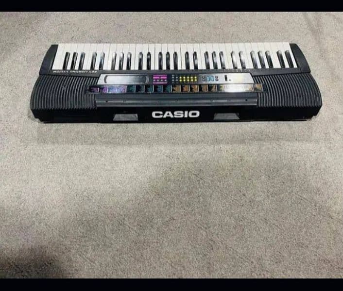 Casio CTK 520L piano keyboard 61 keys 2