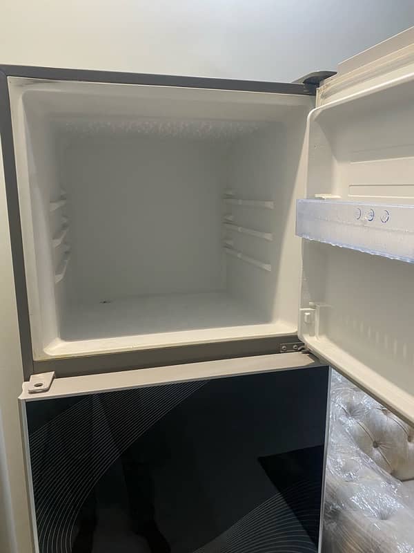 haier fridge 372L 1