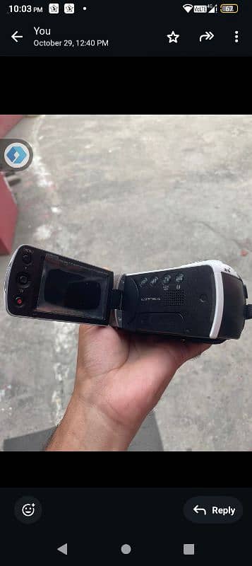 Samsung Hmx-F90 Handy Cam 4