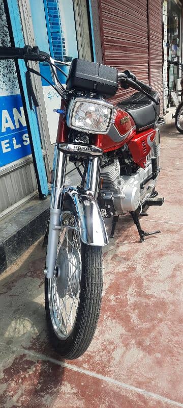 Urgent sale Honda 125 2024 Model 3