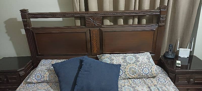 Bedroom Set Perfect for Wedding Gift 2