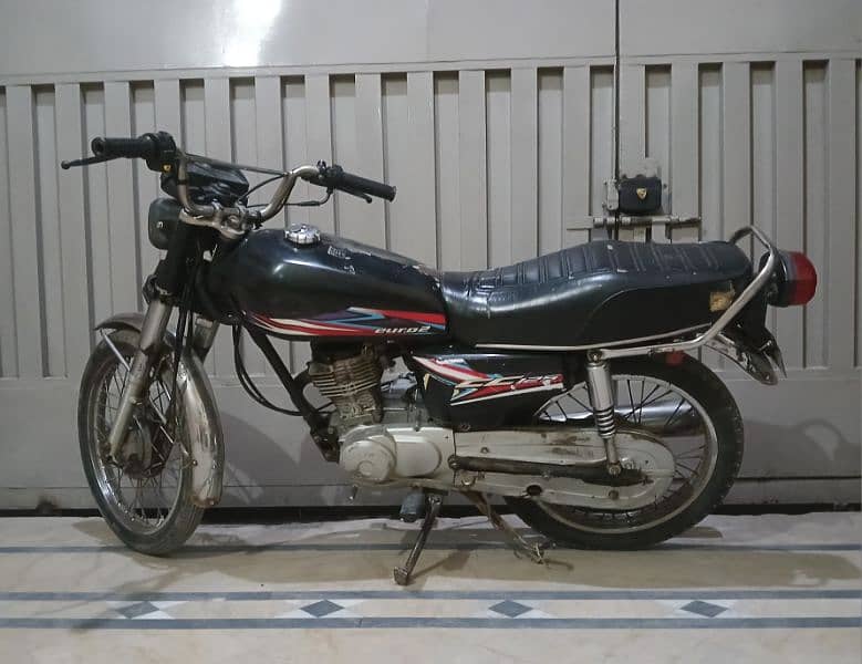 honda 125 model 2007 only book 1