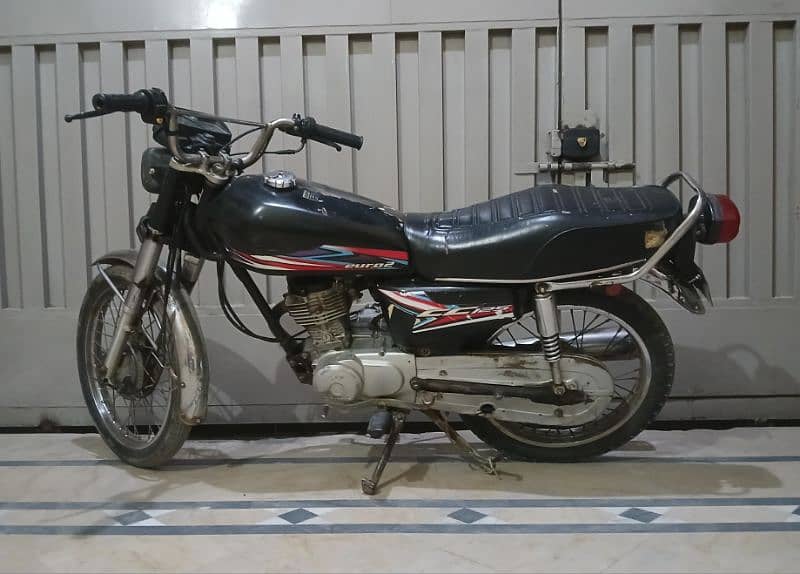 honda 125 model 2007 only book 3