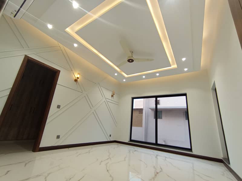 Kanal Mazhar Munir Design Fully Basement Modern Luxury Villa 11