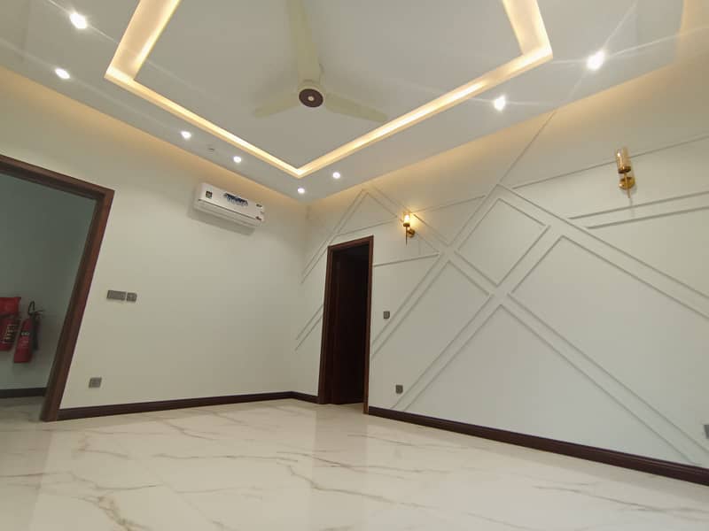 Kanal Mazhar Munir Design Fully Basement Modern Luxury Villa 13