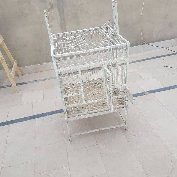 Cage for sale in a good condition 1