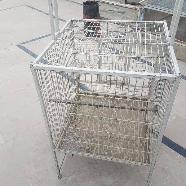 Cage for sale in a good condition 8