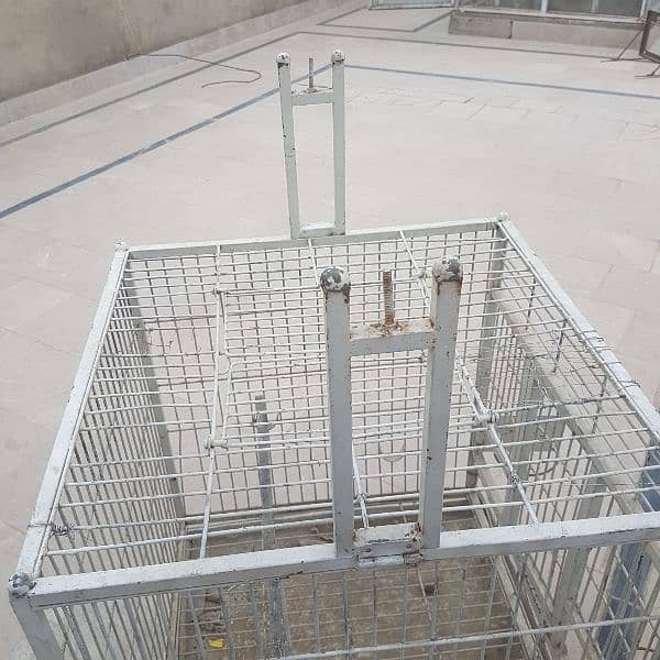 Cage for sale in a good condition 9