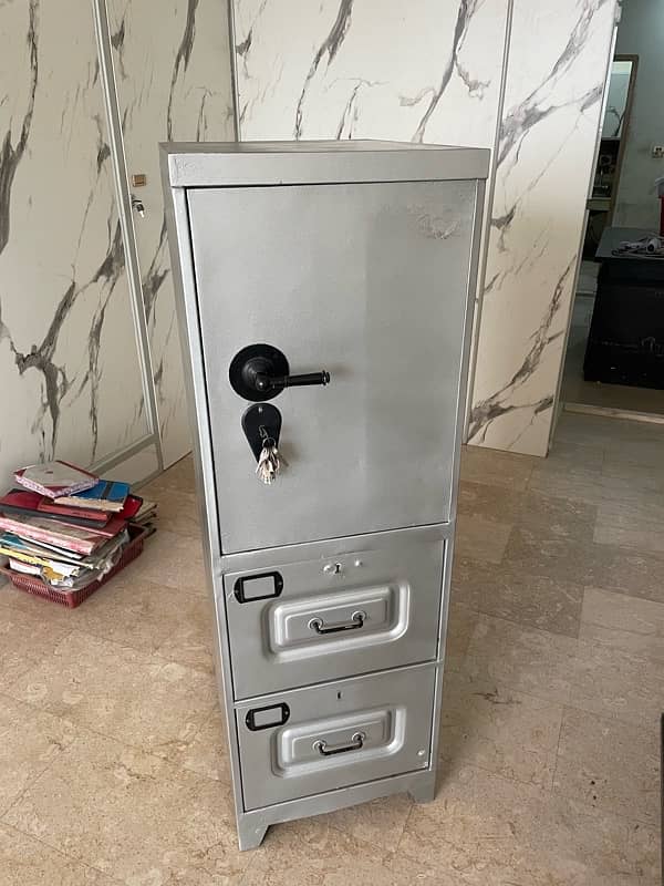 Office Steel Almari with Locker for Sale 0