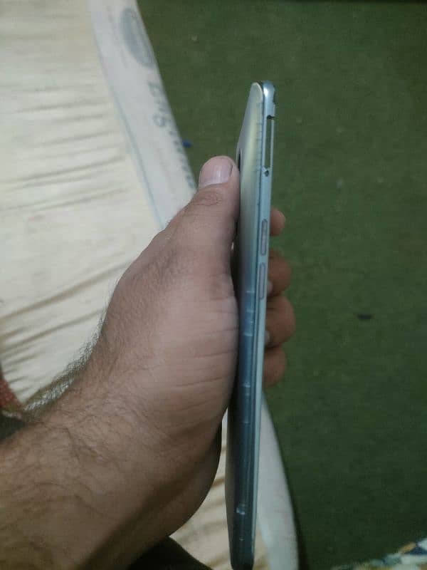 oppo reno 6 panel 4