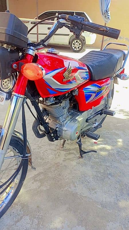 Honda 125 urgent for sale  03345408995 0