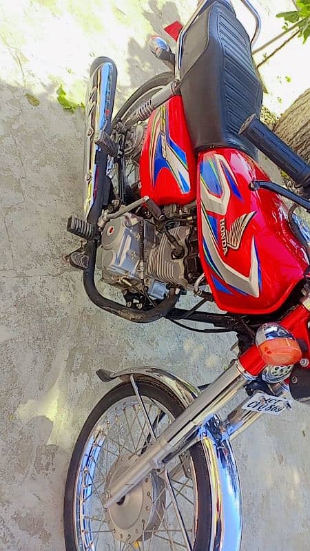 Honda 125 urgent for sale  03345408995 1