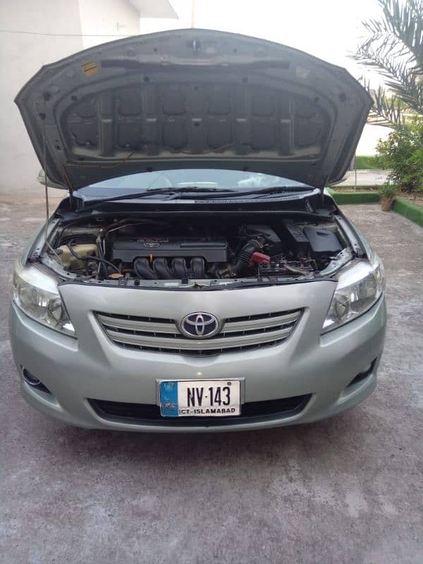 Toyota Corolla Altis 2010 5