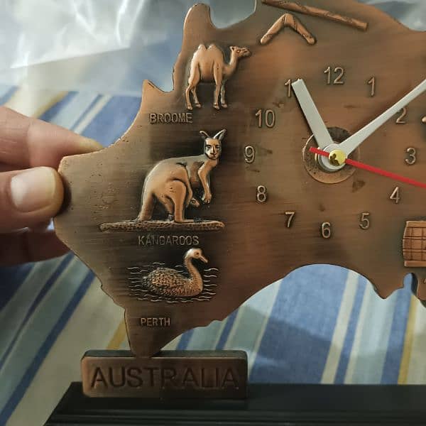 Australian Table Clock - Decoration Item 2