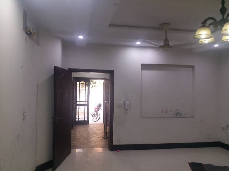 12 MARLA COMMERCIAL USE HOUSE FOR RENT NEAR JAIL ROAD SHADMAN II LAHORE 18